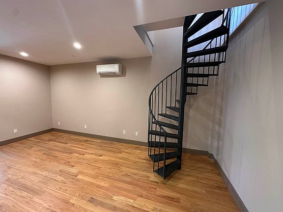 4th image of 1140 De Kalb Ave #4A