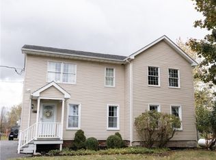 8484 Chestnut Ridge Rd, Gasport, NY 14067