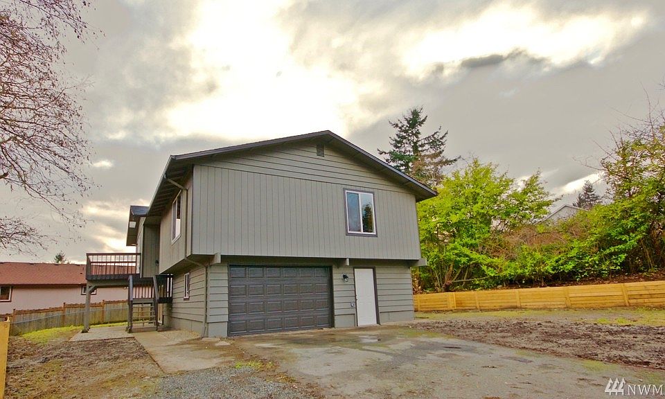 1st image of 4625 S 168th St