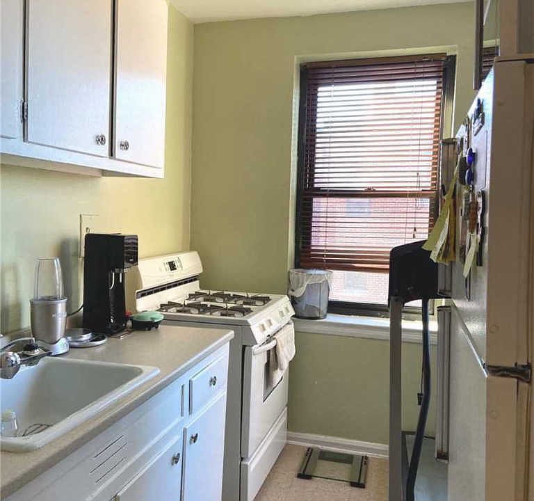 1st image of 32-22 89th St #E606-e