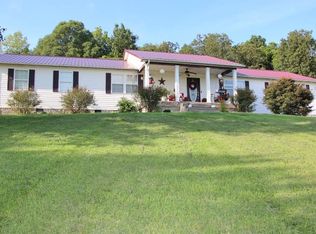 2076 Charlie Moran Hwy, Horse Cave, KY 42749