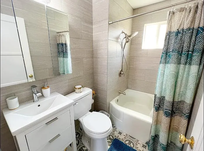 1021 Bracken Ave — Photo 13