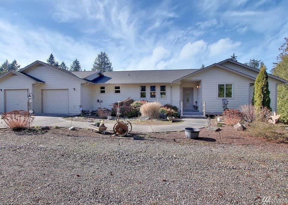 1st image of 6701 94th St E