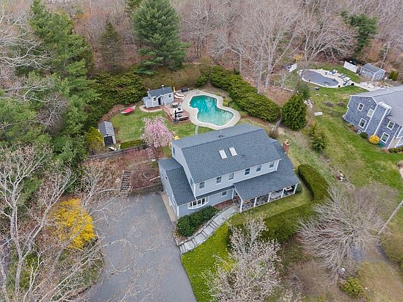 5th image of 13 Woodvale Ave