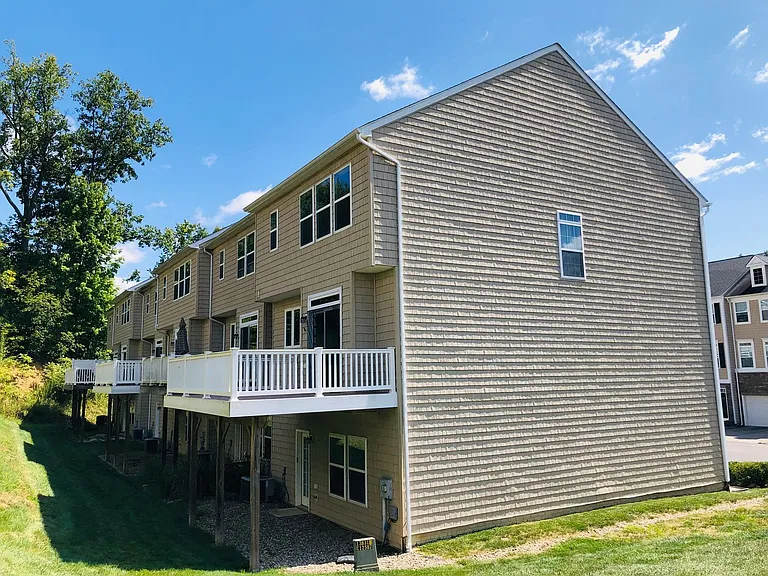 2001 Country View Ln — Photo 2