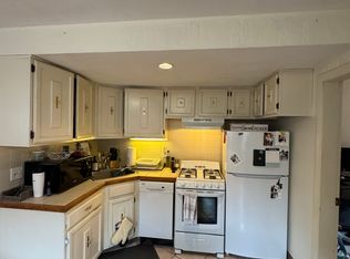 5 Hull St APT 5, Boston, MA 02113