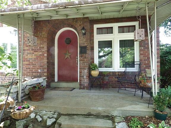 2nd image of 8015 Brittin Pl