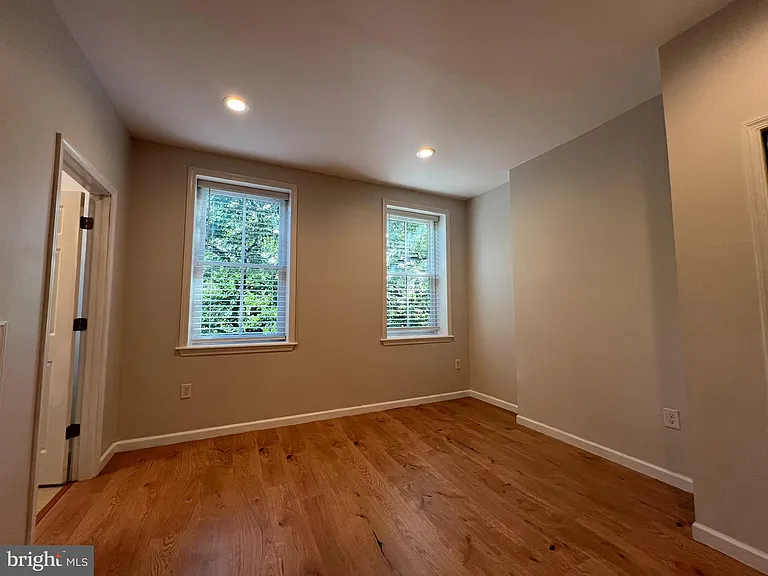 255 Mercer St #3 — Photo 10