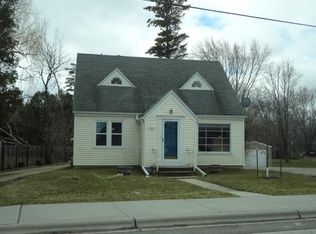 319 Highridge Ave, Denmark, WI 54208