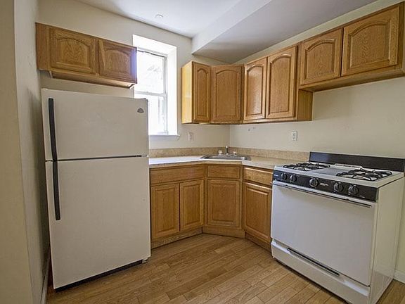 4th image of 1087 Dekalb Ave APT 3F