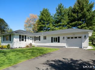 34 Northern Trl, Southbury, CT 06488