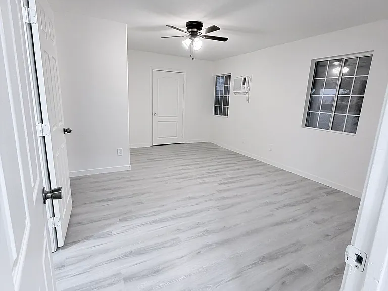 16405 Mesa St #1/2 — Photo 9