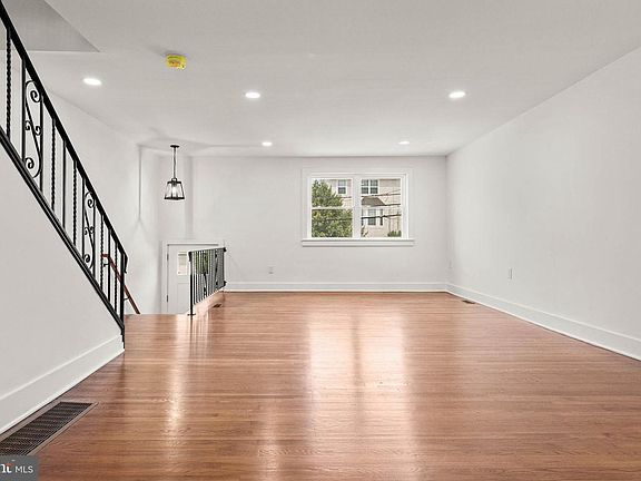 4th image of 343 W 5th Ave