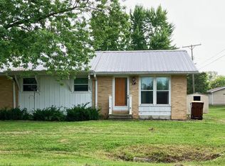 316 Hawthorne St, Alma, MI 48801