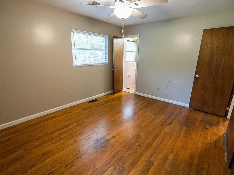 2103 Evergreen Dr — Photo 34