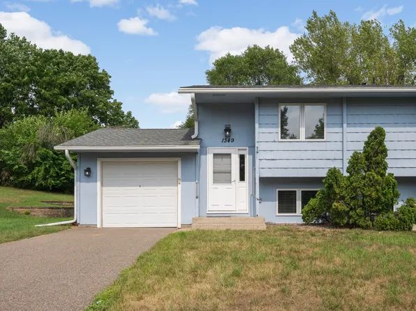 1349 Easter Ln, Eagan, MN 55123