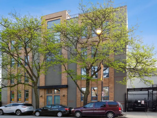1959 W Superior St APT 2, Chicago, IL 60622