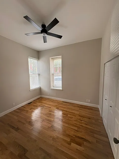 1022 Russell Boulevard - B — Photo 2