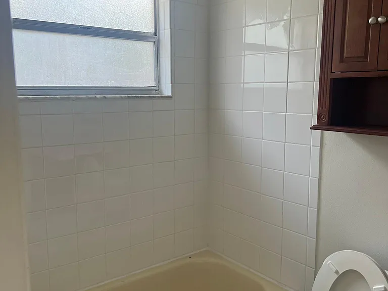 2314 E Crystal Lake Ave — Photo 14