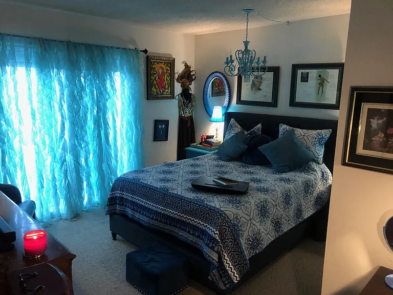 GEST BEDROOM SECOND STORY