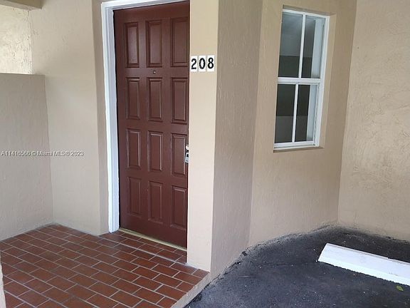 2nd image of 451 NE 136th St #Ii-208
