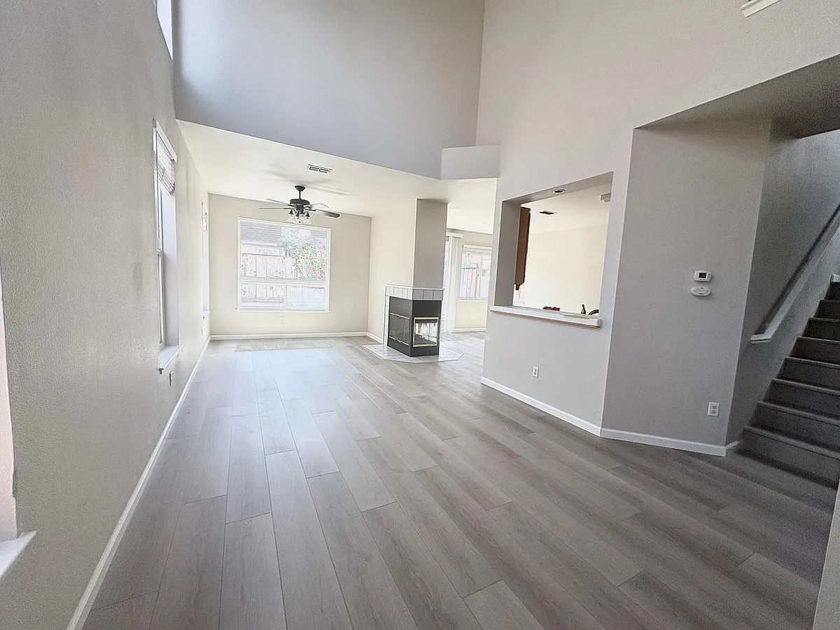 Building Photo - 1040 Twinbridge Ct