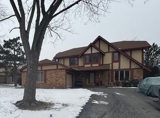 2433 Athens Rd, Olympia Fields, IL 60461