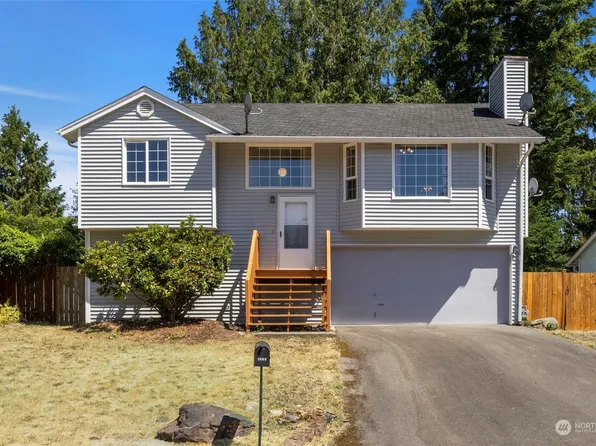 7095 E Firefly Court, Port Orchard, WA 98366