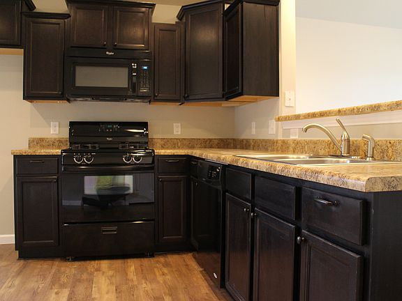 4th image of 1240 Panther Ln