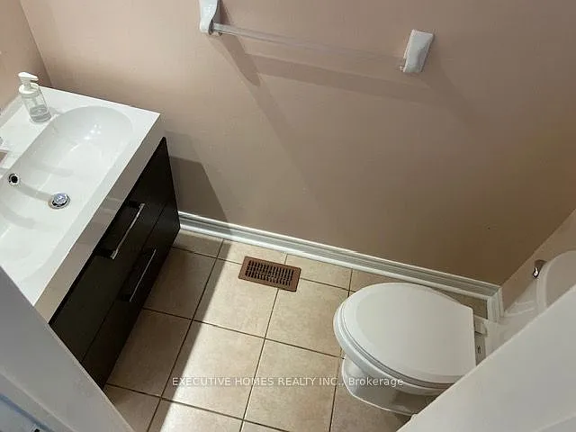 3883 Manatee Way — Photo 12
