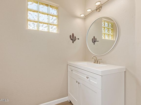 3rd image of 9750 N MONTEREY Drive #7