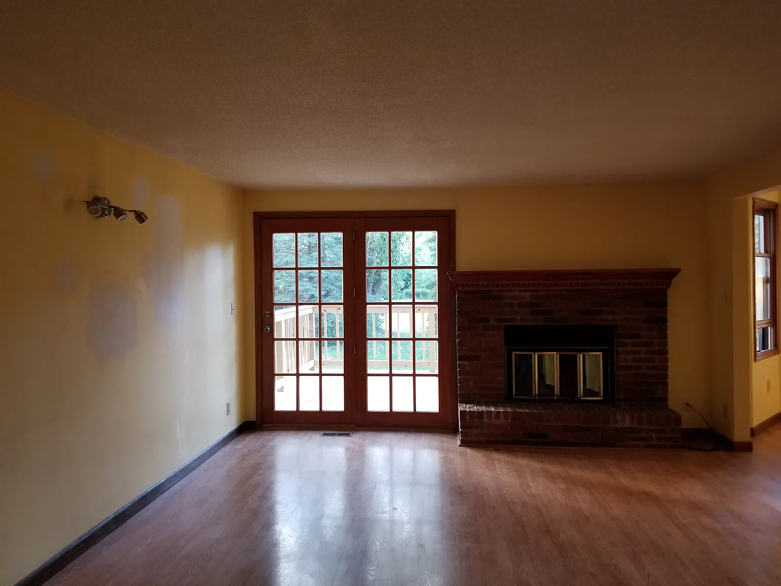 2 bed, 1.5 bath, 991 sqft, $1,500 — Photo 4