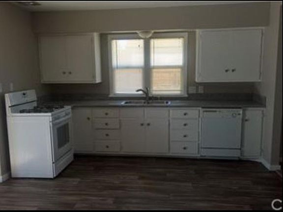 4th image of 10114 E Avenue S6