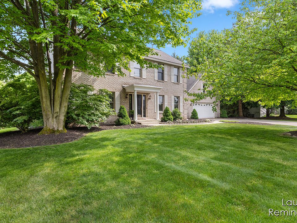 1st image of 7694 Hidden Lake Dr