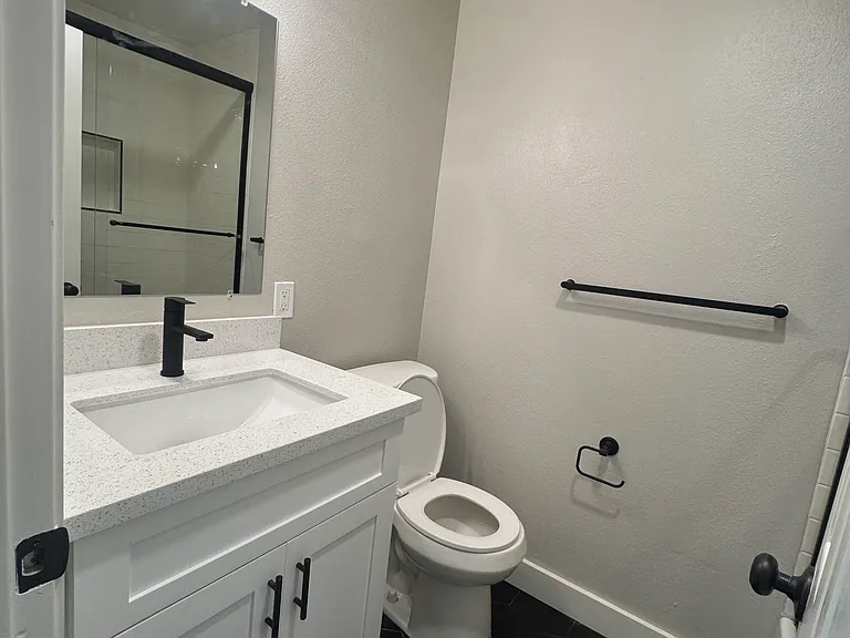847 Turquoise St #1 — Photo 2