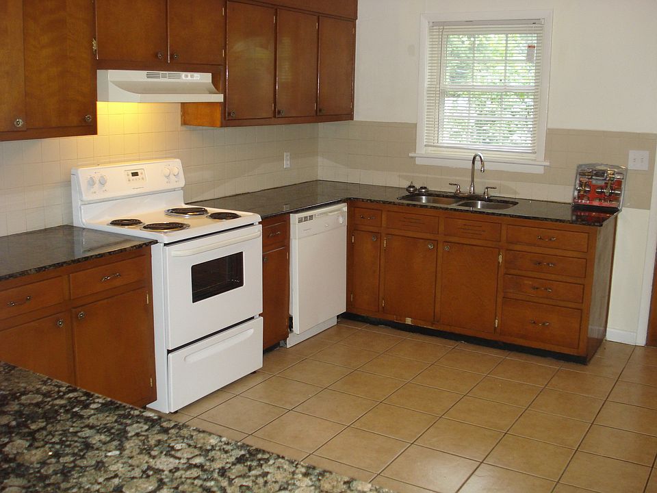1st image of 735 Cobb Pkwy N APT 21