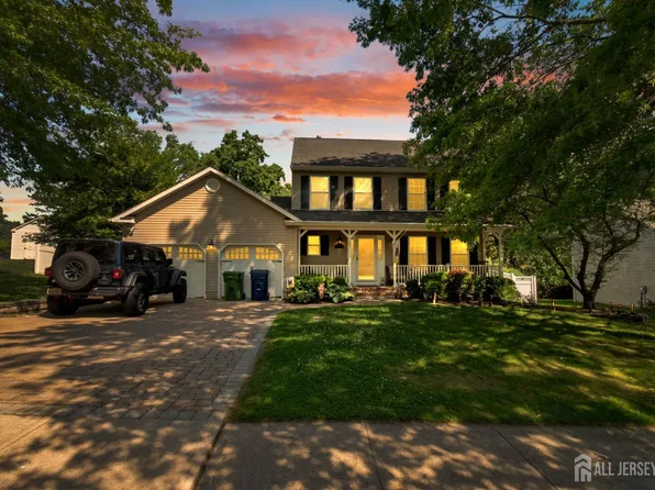 12 Marcy Dr, Neptune, NJ 07753