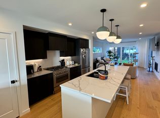 2316 S Acoma St, Denver, CO 80223