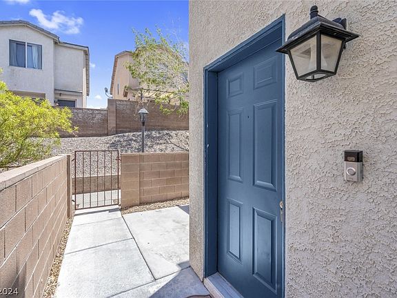 5th image of 2124 William Holden Ct