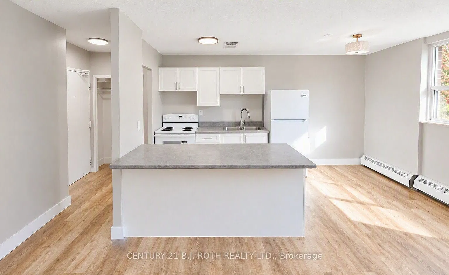 2 bed, $1,950 — Photo 4