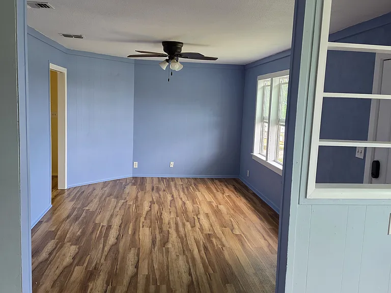 231 Doyle Dr — Photo 6