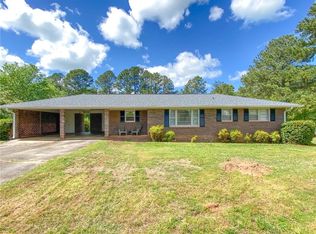 139 Pineview Ln, Hartwell, GA 30643