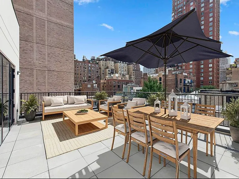 1105 Lex Ave #Penthouse B — Photo 4