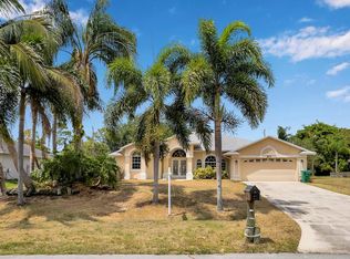 513 SE Cliff Rd, Port Saint Lucie, FL 34984