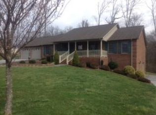 116 Stonebrook Loop, Elizabethton, TN 37643