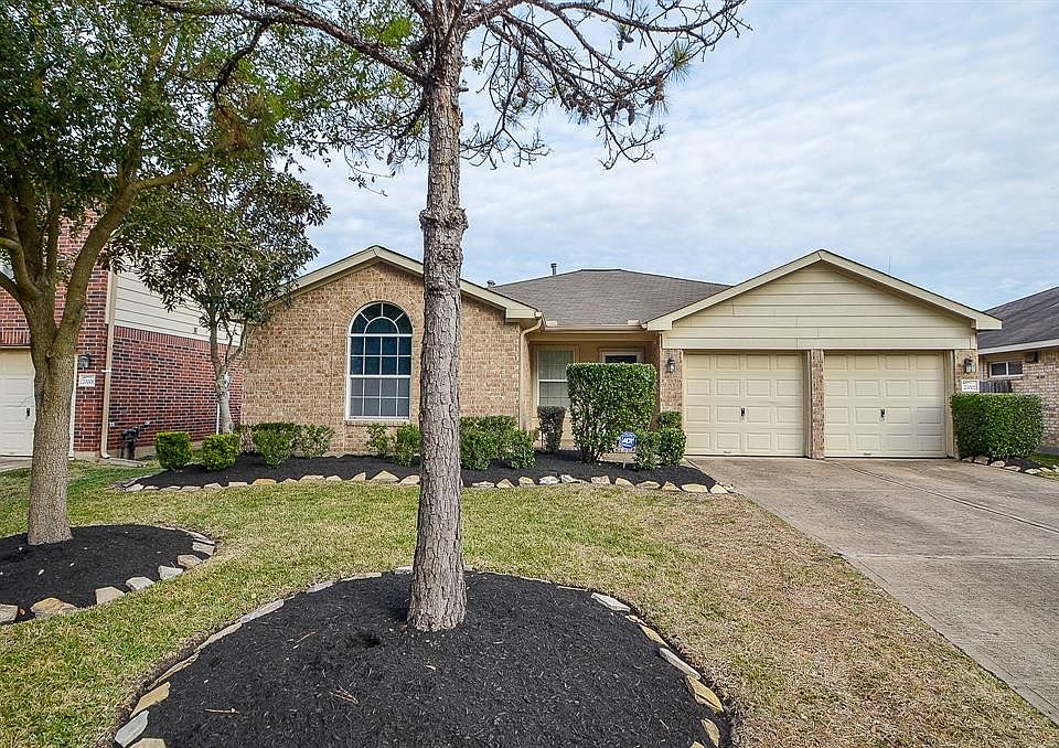 1st image of 20002 Goldlake Dr