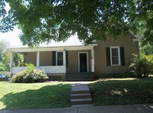 401 Hamilton St, Johnson City, TN 37604