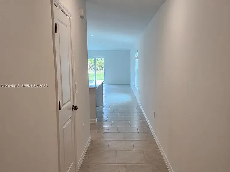 20291 Caroline Creek Pl — Photo 2