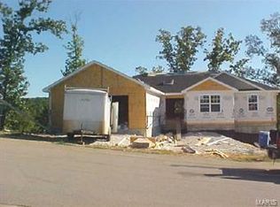 176 Ridgeview St, Saint Robert, MO 65584