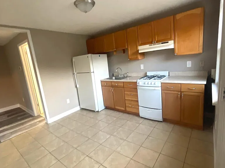 520 New Jersey Ave #2 — Photo 3